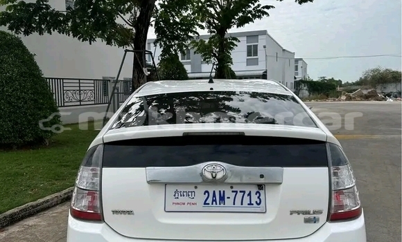 Acheter Occasion Voiture Toyota Prius Blanc à Khemarak Phoumin, Koh Kong Province Acheter Occasion Voiture Toyota Prius Blanc à Khemarak Phoumin, Koh Kong Province