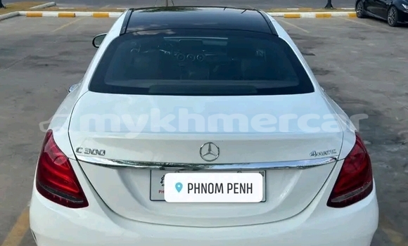 Buy Used Mercedes-Benz AMG GLE Coupe White Car in Kampong Cham in Kampong Cham Province Buy Used Mercedes-Benz AMG GLE Coupe White Car in Kampong Cham in Kampong Cham Province