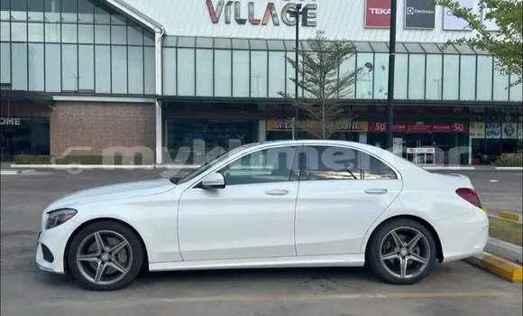 Buy Used Mercedes-Benz AMG GLE Coupe White Car in Kampong Cham in Kampong Cham Province Buy Used Mercedes-Benz AMG GLE Coupe White Car in Kampong Cham in Kampong Cham Province