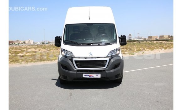 Buy Import Peugeot 106 White Car in Import - Dubai in Kampot Province