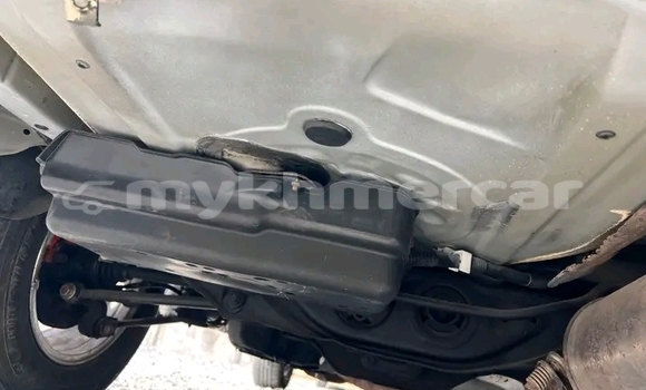 Buy Used Toyota Highlander Other Car in Chbar Mon in Kampong Speu Province Buy Used Toyota Highlander Other Car in Chbar Mon in Kampong Speu Province