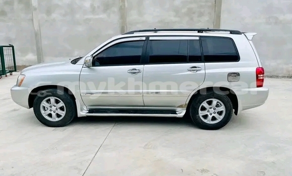 Buy Used Toyota Highlander Other Car in Chbar Mon in Kampong Speu Province Buy Used Toyota Highlander Other Car in Chbar Mon in Kampong Speu Province