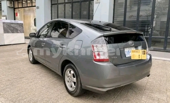 Buy Used Toyota Prius Other Car in Chbar Mon in Kampong Speu Province Buy Used Toyota Prius Other Car in Chbar Mon in Kampong Speu Province