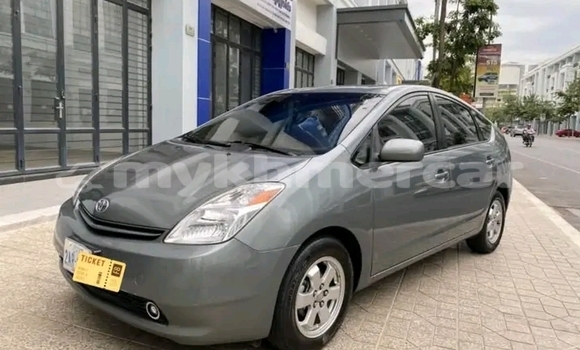 Buy Used Toyota Prius Other Car in Chbar Mon in Kampong Speu Province Buy Used Toyota Prius Other Car in Chbar Mon in Kampong Speu Province