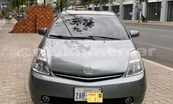 Buy Used Toyota Prius Other Car in Chbar Mon in Kampong Speu Province Buy Used Toyota Prius Other Car in Chbar Mon in Kampong Speu Province