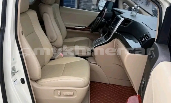 ទិញ បានប្រើ Toyota Alphard White ឡាន} ក្នុង Chbar Mon ក្នុង Kampong Speu Province ទិញ បានប្រើ Toyota Alphard White ឡាន} ក្នុង Chbar Mon ក្នុង Kampong Speu Province
