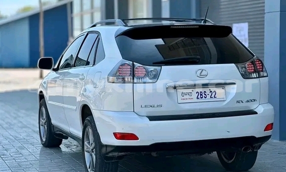 ទិញ បានប្រើ Lexus LX 450 White ឡាន} ក្នុង Chbar Mon ក្នុង Kampong Speu Province ទិញ បានប្រើ Lexus LX 450 White ឡាន} ក្នុង Chbar Mon ក្នុង Kampong Speu Province