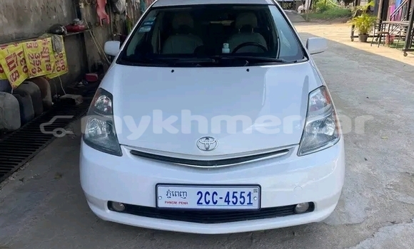 ទិញ បានប្រើ Toyota Prius White ឡាន} ក្នុង Chbar Mon ក្នុង Kampong Speu Province ទិញ បានប្រើ Toyota Prius White ឡាន} ក្នុង Chbar Mon ក្នុង Kampong Speu Province
