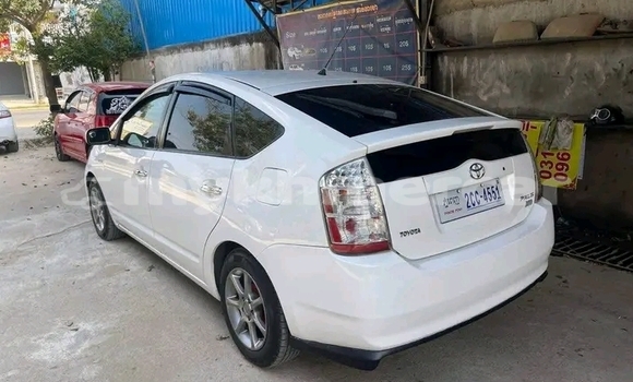 ទិញ បានប្រើ Toyota Prius White ឡាន} ក្នុង Chbar Mon ក្នុង Kampong Speu Province ទិញ បានប្រើ Toyota Prius White ឡាន} ក្នុង Chbar Mon ក្នុង Kampong Speu Province