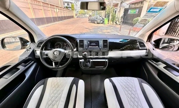 ទិញ បានប្រើ Volkswagen Caravelle Black ឡាន} ក្នុង Mongkol Borey ក្នុង Banteay Meanchey Province ទិញ បានប្រើ Volkswagen Caravelle Black ឡាន} ក្នុង Mongkol Borey ក្នុង Banteay Meanchey Province