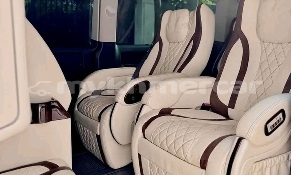 ទិញ បានប្រើ Volkswagen Caravelle Black ឡាន} ក្នុង Mongkol Borey ក្នុង Banteay Meanchey Province ទិញ បានប្រើ Volkswagen Caravelle Black ឡាន} ក្នុង Mongkol Borey ក្នុង Banteay Meanchey Province