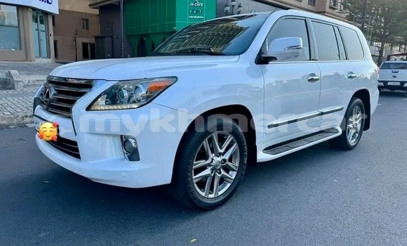 ទិញ បានប្រើ Lexus RX 350 White ឡាន} ក្នុង Chbar Mon ក្នុង Kampong Speu Province ទិញ បានប្រើ Lexus RX 350 White ឡាន} ក្នុង Chbar Mon ក្នុង Kampong Speu Province
