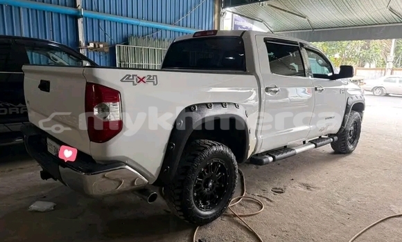 ទិញ បានប្រើ Toyota Tundra White ឡាន} ក្នុង Chbar Mon ក្នុង Kampong Speu Province ទិញ បានប្រើ Toyota Tundra White ឡាន} ក្នុង Chbar Mon ក្នុង Kampong Speu Province
