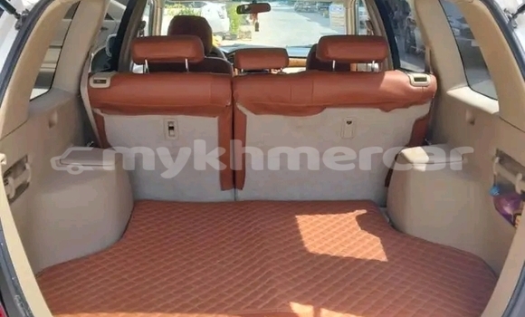 ទិញ បានប្រើ Toyota Highlander White ឡាន} ក្នុង Phnom Srok ក្នុង Banteay Meanchey Province ទិញ បានប្រើ Toyota Highlander White ឡាន} ក្នុង Phnom Srok ក្នុង Banteay Meanchey Province