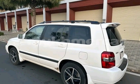 ទិញ បានប្រើ Toyota Highlander White ឡាន} ក្នុង Chbar Mon ក្នុង Kampong Speu Province ទិញ បានប្រើ Toyota Highlander White ឡាន} ក្នុង Chbar Mon ក្នុង Kampong Speu Province