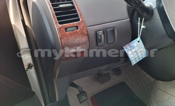 Buy Used Toyota Prius Silver Car in Phnom Penh in Phnom Penh Buy Used Toyota Prius Silver Car in Phnom Penh in Phnom Penh