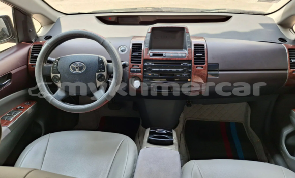 Buy Used Toyota Prius Silver Car in Phnom Penh in Phnom Penh Buy Used Toyota Prius Silver Car in Phnom Penh in Phnom Penh