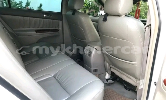 Buy Used Toyota Camry White Car in Chbar Mon in Kampong Speu Province Buy Used Toyota Camry White Car in Chbar Mon in Kampong Speu Province