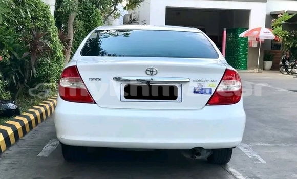Buy Used Toyota Camry White Car in Chbar Mon in Kampong Speu Province Buy Used Toyota Camry White Car in Chbar Mon in Kampong Speu Province