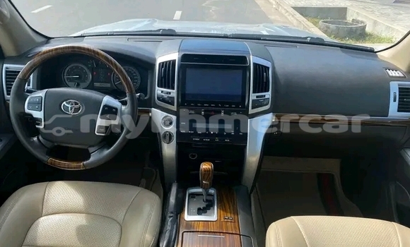 Buy Used Toyota Land Cruiser Other Car in Phanomsok in Oddar Meanchey Province Buy Used Toyota Land Cruiser Other Car in Phanomsok in Oddar Meanchey Province