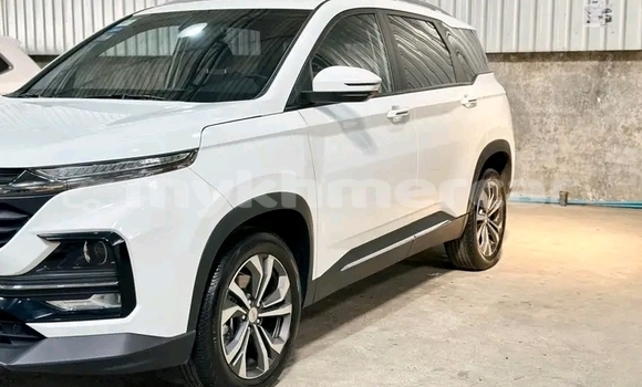 Buy Used Chevrolet Captiva White Car in Moung Ruessei in Battambang Province Buy Used Chevrolet Captiva White Car in Moung Ruessei in Battambang Province