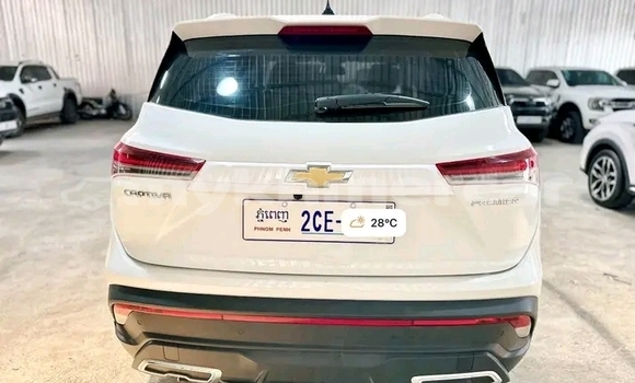 Buy Used Chevrolet Captiva White Car in Moung Ruessei in Battambang Province Buy Used Chevrolet Captiva White Car in Moung Ruessei in Battambang Province