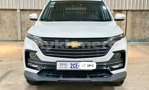 Buy Used Chevrolet Captiva White Car in Moung Ruessei in Battambang Province Buy Used Chevrolet Captiva White Car in Moung Ruessei in Battambang Province