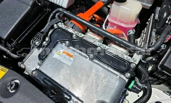 Buy Used Toyota Prius White Car in Khemarak Phoumin in Koh Kong Province Buy Used Toyota Prius White Car in Khemarak Phoumin in Koh Kong Province