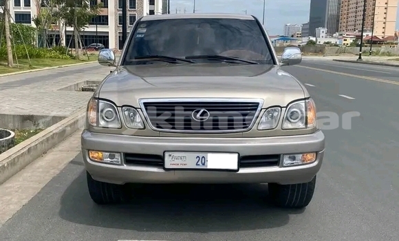Buy Used Lexus LX 570 Other Car in Khลญm Srรกng in Kampong Speu Province Buy Used Lexus LX 570 Other Car in Khลญm Srรกng in Kampong Speu Province