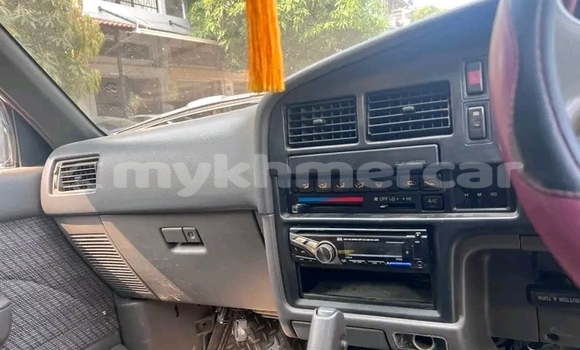 Buy Used Mitsubishi Pajero Other Car in Chbar Mon in Kampong Speu Province Buy Used Mitsubishi Pajero Other Car in Chbar Mon in Kampong Speu Province