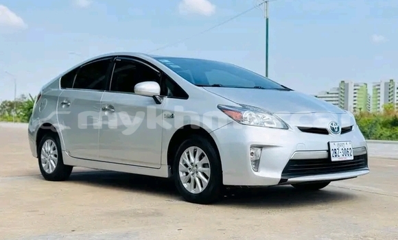 Buy Used Toyota Prius Other Car in Kampot in Kampot Province Buy Used Toyota Prius Other Car in Kampot in Kampot Province