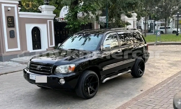 Buy Used Toyota Highlander Black Car in Cheom Ksan in Preah Vihear Province Buy Used Toyota Highlander Black Car in Cheom Ksan in Preah Vihear Province