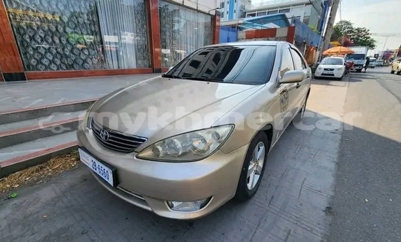 Buy Used Toyota Camry Other Car in Banteay Meanchey in Banteay Meanchey Province Buy Used Toyota Camry Other Car in Banteay Meanchey in Banteay Meanchey Province