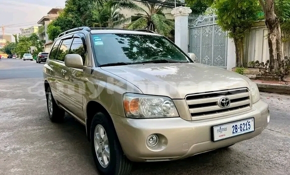 Buy Used Toyota Highlander Other Car in Chbar Mon in Kampong Speu Province Buy Used Toyota Highlander Other Car in Chbar Mon in Kampong Speu Province