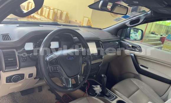 Buy Used Ford Everest Black Car in Phnom Penh in Phnom Penh Buy Used Ford Everest Black Car in Phnom Penh in Phnom Penh