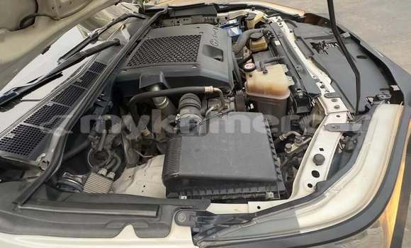 Buy Used Toyota Hilux White Car in Phnom Penh in Phnom Penh Buy Used Toyota Hilux White Car in Phnom Penh in Phnom Penh