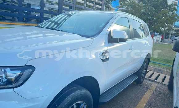 Buy Used Ford Everest White Car in Phnom Penh in Phnom Penh Buy Used Ford Everest White Car in Phnom Penh in Phnom Penh