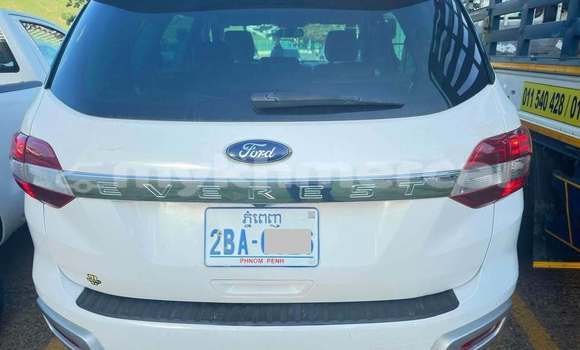 Buy Used Ford Everest White Car in Phnom Penh in Phnom Penh Buy Used Ford Everest White Car in Phnom Penh in Phnom Penh