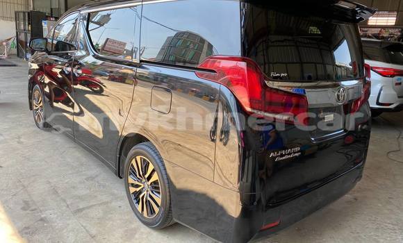 Buy Used Toyota Alphard Black Car in Phnom Penh in Phnom Penh Buy Used Toyota Alphard Black Car in Phnom Penh in Phnom Penh