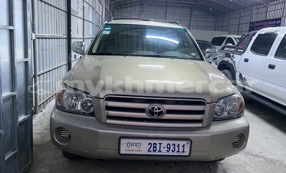 Acheter Occasion Voiture Toyota Highlander Autre à Chbar Mon, Kampong Speu Province Acheter Occasion Voiture Toyota Highlander Autre à Chbar Mon, Kampong Speu Province