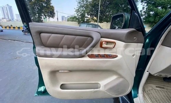 Acheter Occasion Voiture Toyota Land Cruiser Autre à Cheom Ksan, Preah Vihear Province Acheter Occasion Voiture Toyota Land Cruiser Autre à Cheom Ksan, Preah Vihear Province