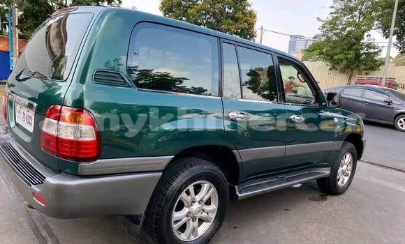 Acheter Occasion Voiture Toyota Land Cruiser Autre à Cheom Ksan, Preah Vihear Province Acheter Occasion Voiture Toyota Land Cruiser Autre à Cheom Ksan, Preah Vihear Province