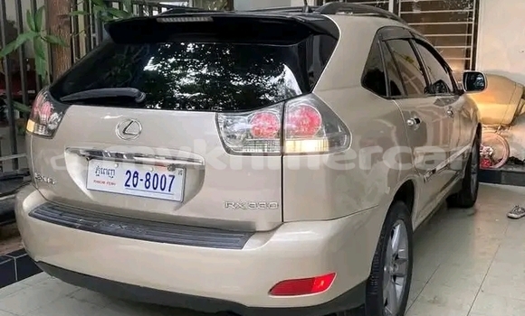 Buy Used Lexus RX 300 Other Car in Chbar Mon in Kampong Speu Province