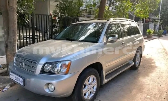 Buy Used Toyota Highlander Other Car in Chbar Mon in Kampong Speu Province Buy Used Toyota Highlander Other Car in Chbar Mon in Kampong Speu Province