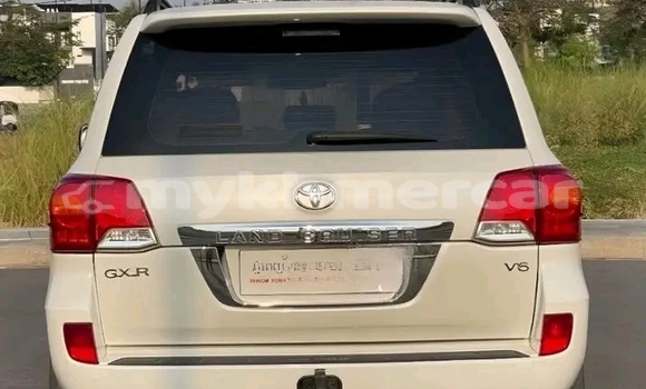 Buy Used Toyota Land Cruiser Other Car in KhΕm SrΓ‘ng in Kampong Speu Province Buy Used Toyota Land Cruiser Other Car in KhΕm SrΓ‘ng in Kampong Speu Province
