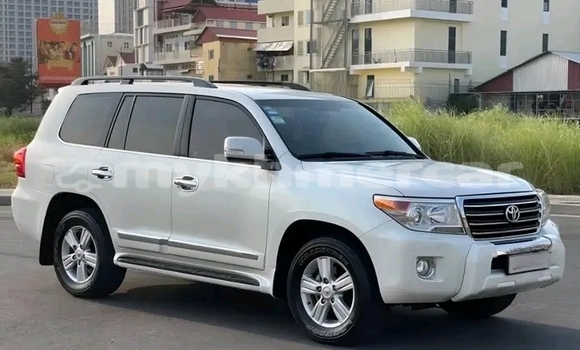 Buy Used Toyota Land Cruiser Other Car in KhΕm SrΓ‘ng in Kampong Speu Province Buy Used Toyota Land Cruiser Other Car in KhΕm SrΓ‘ng in Kampong Speu Province