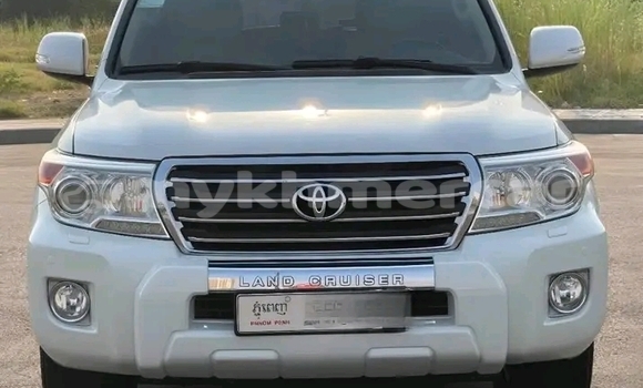 Buy Used Toyota Land Cruiser Other Car in KhΕm SrΓ‘ng in Kampong Speu Province Buy Used Toyota Land Cruiser Other Car in KhΕm SrΓ‘ng in Kampong Speu Province