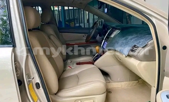Buy Used Lexus RX 330 Other Car in Chbar Mon in Kampong Speu Province Buy Used Lexus RX 330 Other Car in Chbar Mon in Kampong Speu Province
