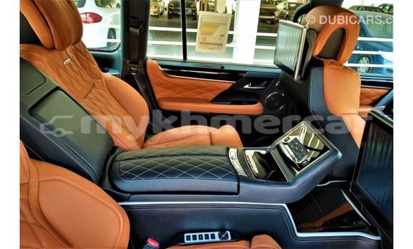 Acheter Import Voiture Lexus LX Noir à Import - Dubai, Kampot Province Acheter Import Voiture Lexus LX Noir à Import - Dubai, Kampot Province