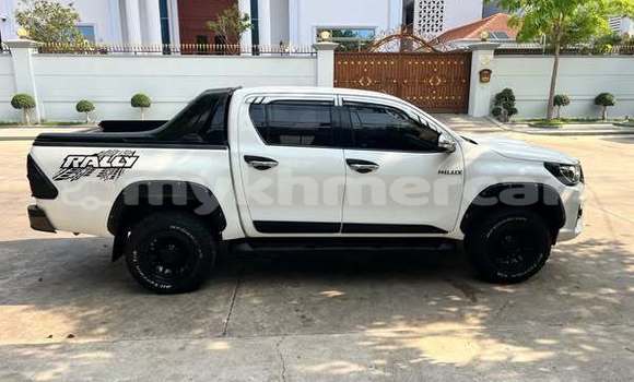 Acheter Occasion Voiture Toyota Hilux Autre à Bavet, Svay Rieng Province Acheter Occasion Voiture Toyota Hilux Autre à Bavet, Svay Rieng Province